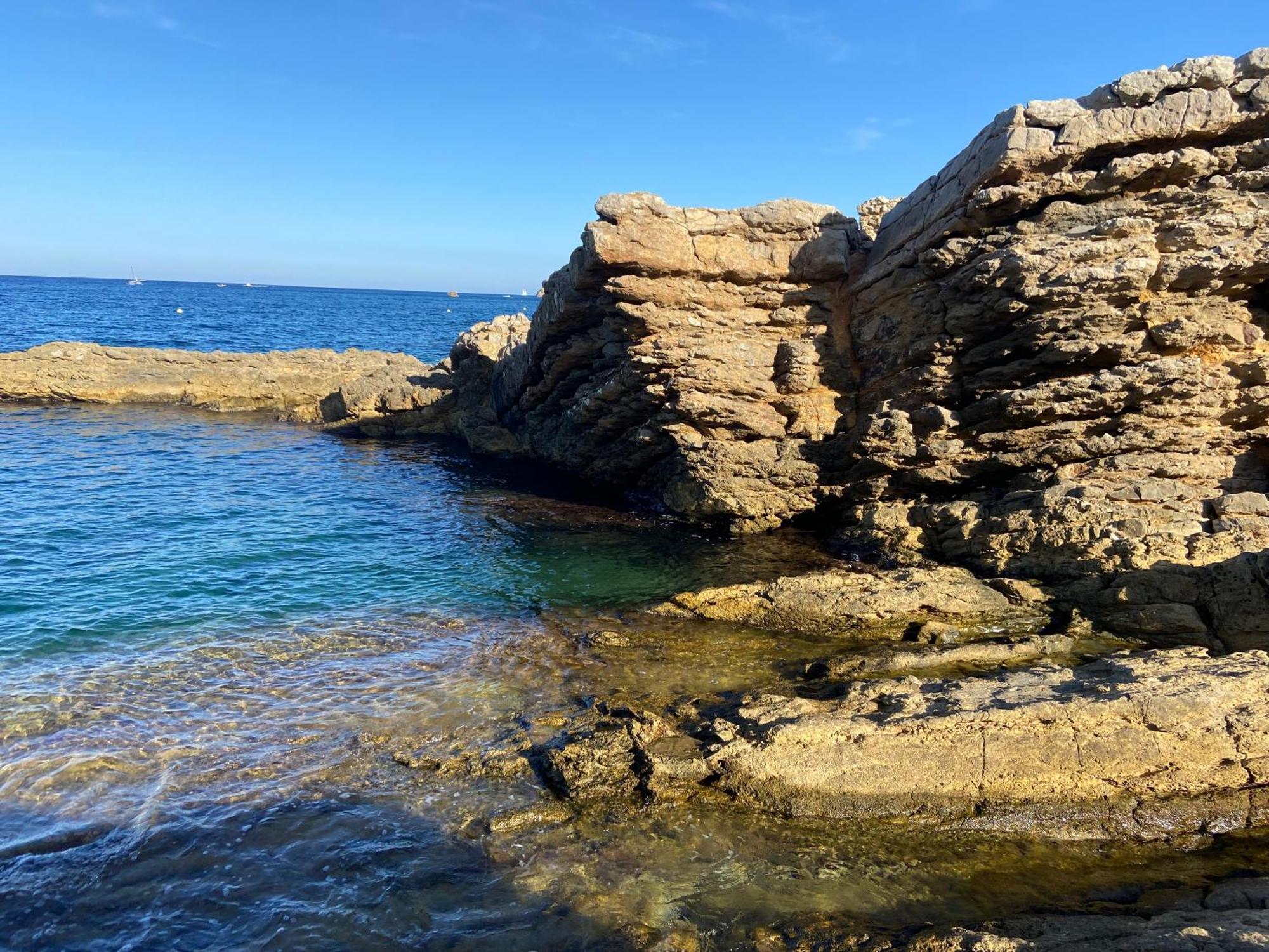 L' Escala Orsa-Atico Con Vista Al Mar Y Piscina 아파트 외부 사진